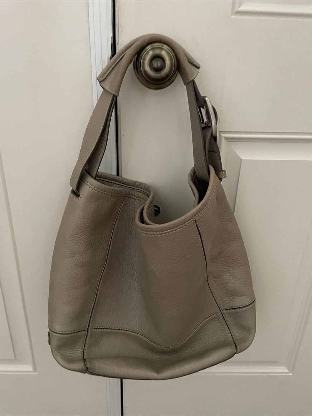 Women's Cole Haan Taupe Pebble Leather Hobo Bag - Classic Everyday Shoulder